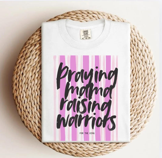 Praying Mama Tee